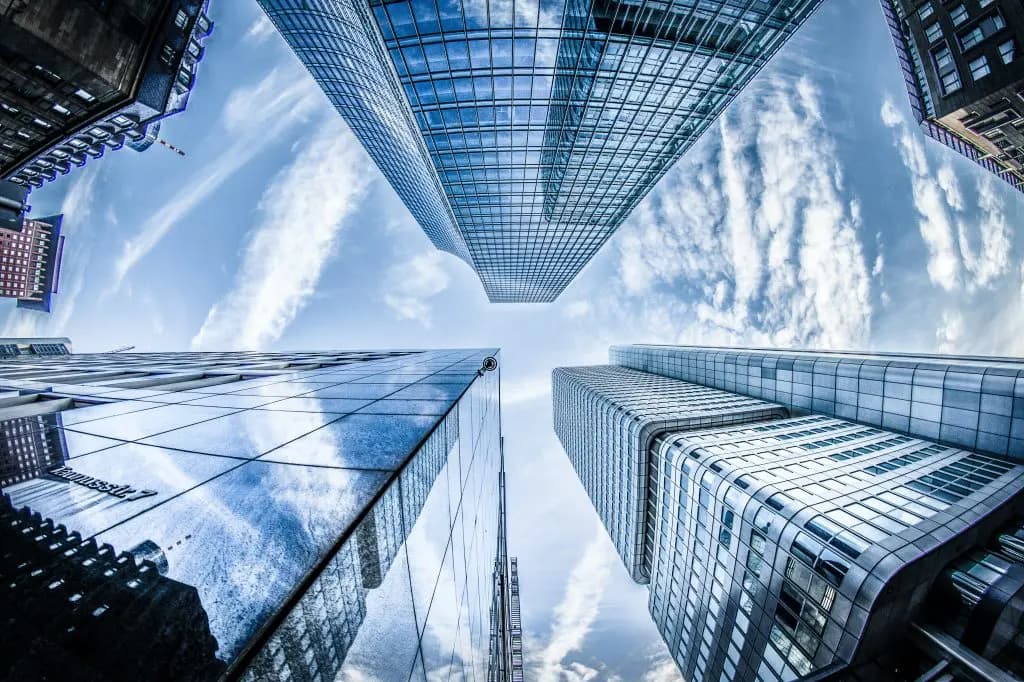 12 Advantages of Software Solutions for Your Enterprise